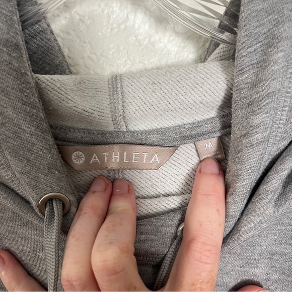 Athleta hoodie in heathered grey - Picture 2 of 4